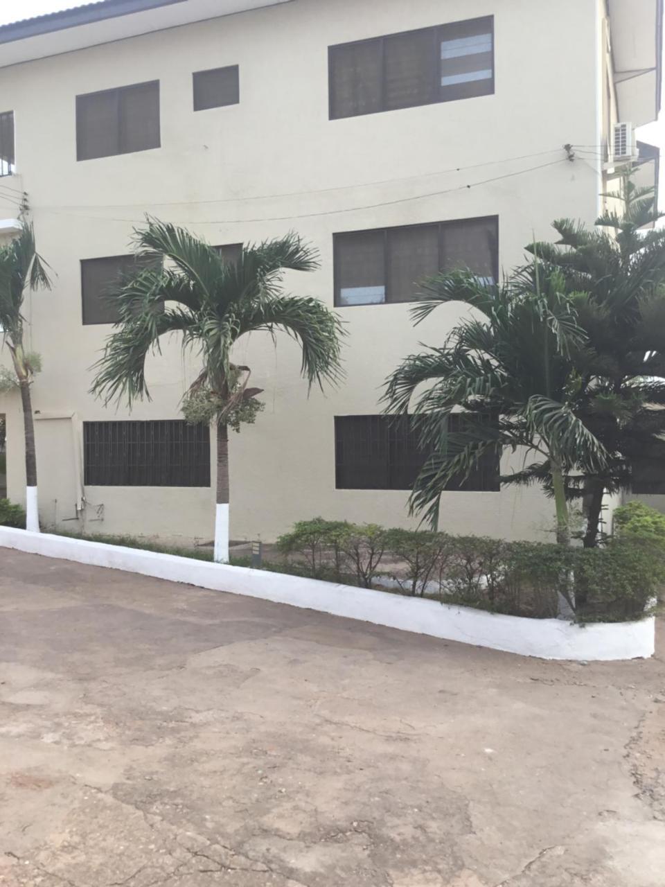 Jenos Hotels Accra Exterior photo